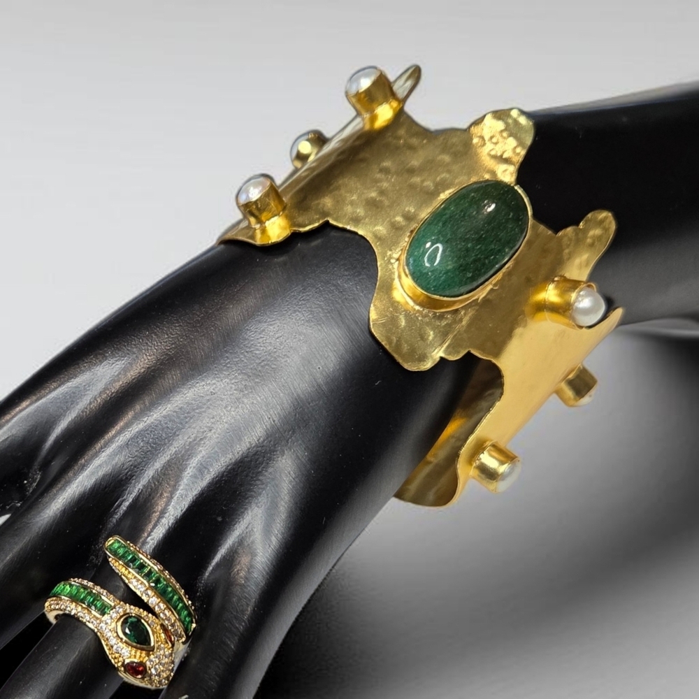 18k Gold Plated Artisan Freshwater Pearl Green Onyx Cuff Bracelet - Picture 6 of 7